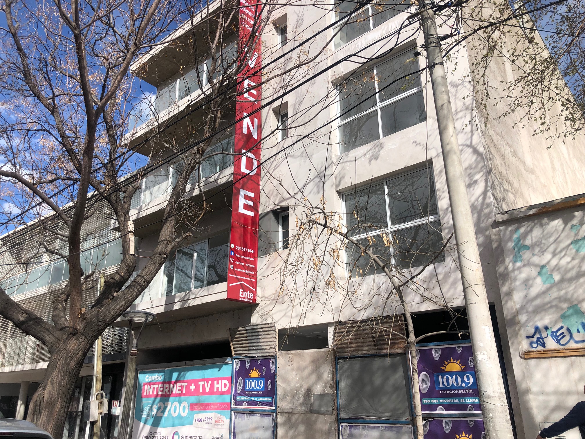 DEPARTAMENTO METROS PLAZA GODOY CRUZ