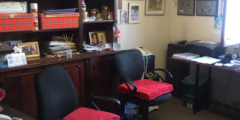 ESCRITORIO O 3ER. DORMITORIO