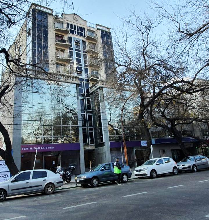 DEPARTAMENTO CENTRICO SOBRE COLON